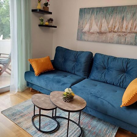 Apartment Eny Baška Voda Kültér fotó