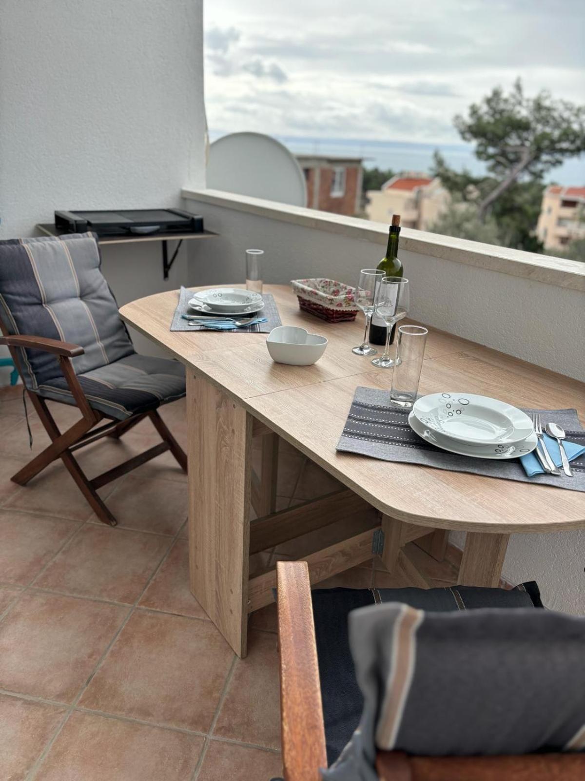 Apartment Eny Baška Voda Kültér fotó